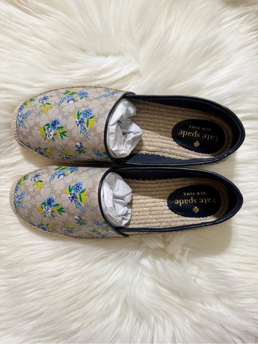 Kate Spade || Gwen Spade Flower Espadrille
